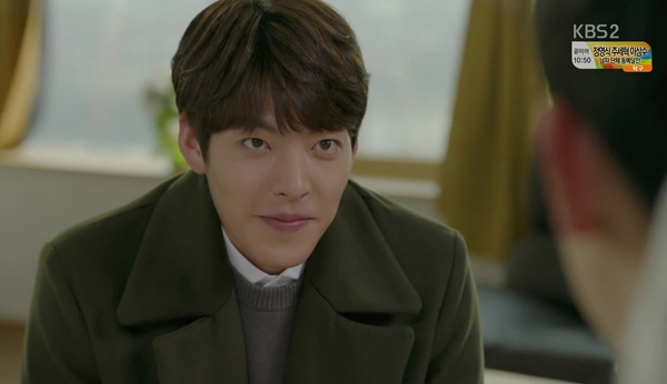 Kim Woo Bin cởi áo Suzy: 'Em muốn ngủ với anh không?'