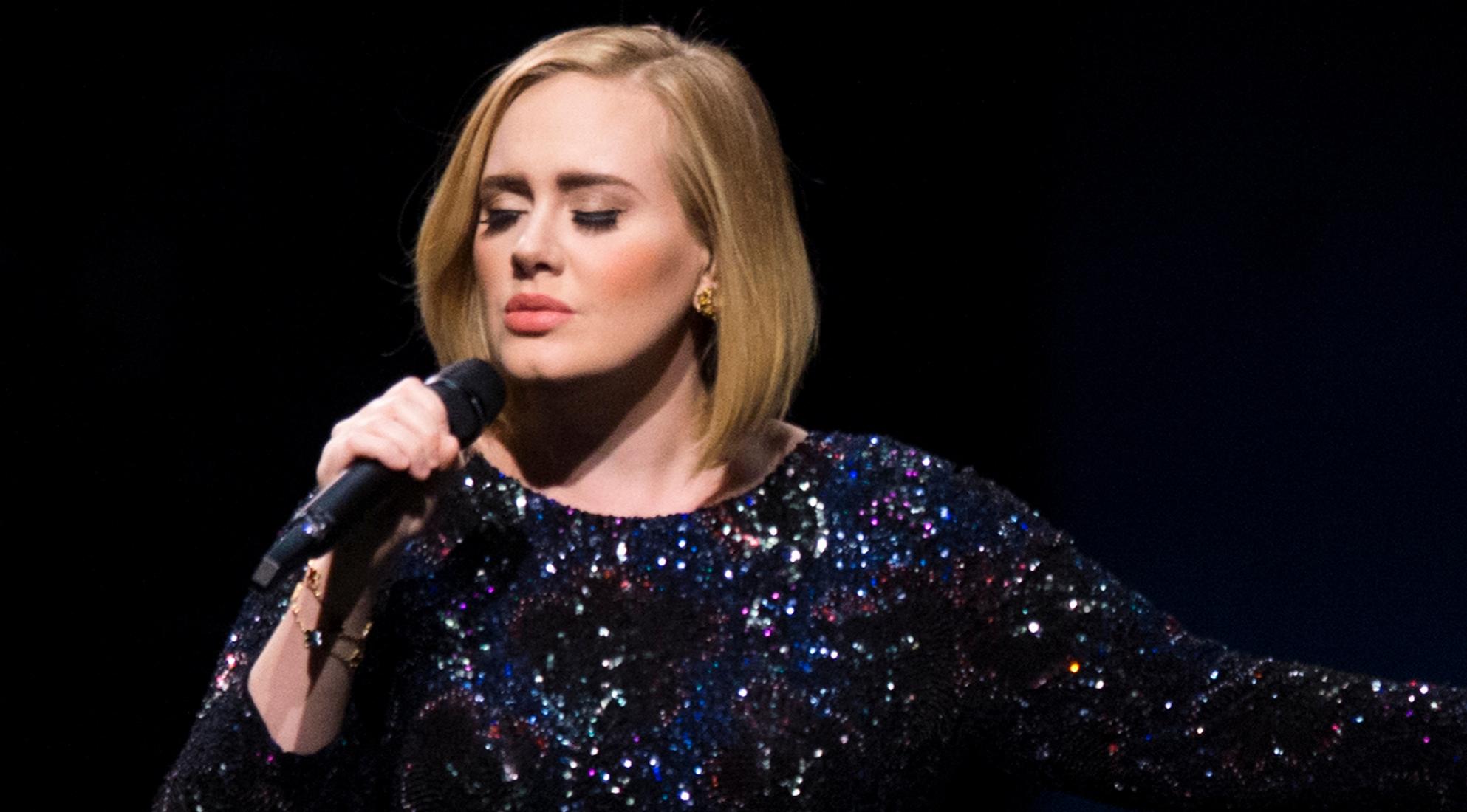 Will Taylor Swift - Katy Perry - Adele appear on the same super stage? 2