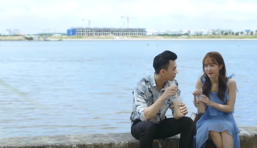 Cảnh nóng của ‘em gái Trấn Thành’ trong web drama ‘Làng xóm cha cha cha’ 3