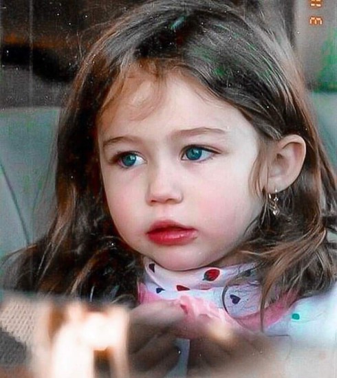 Miley had chubby cheeks and adorable blue eyes when she was a child
