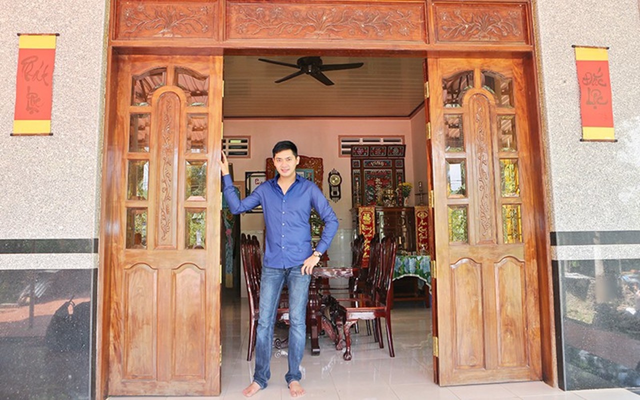 View -             Nhà vườn 3.000 m2 ngập rau xanh của diễn viên Minh Luân    