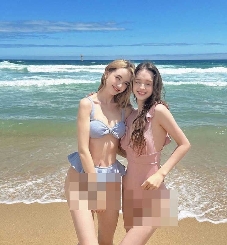 View -             Hai gái xinh đẹp nổi tiếng châu Á, thân hình cao trên 1m70    