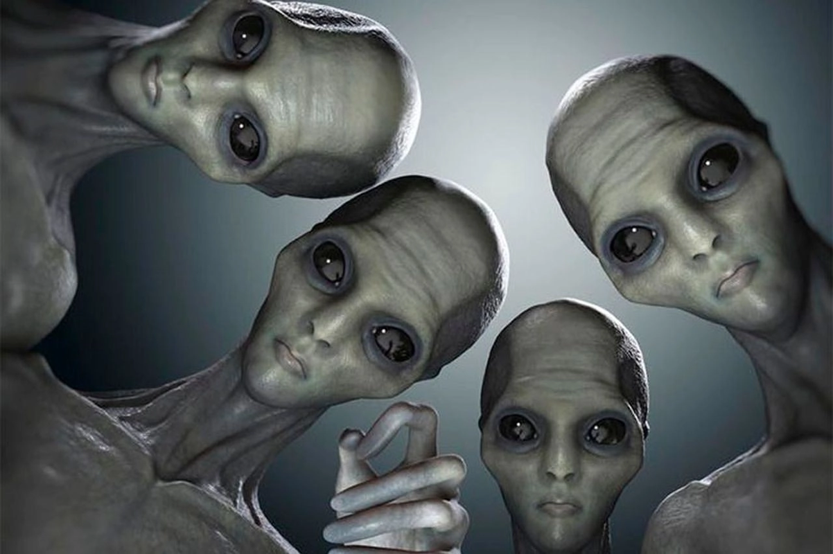 View -             Vì sao chúng ta luôn tưởng tượng người ngoài hành tinh trông giống con người?    