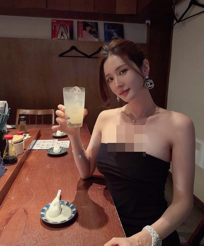             Beauty blogger Hàn Quốc được mệnh danh là 'thần vệ nữ'    