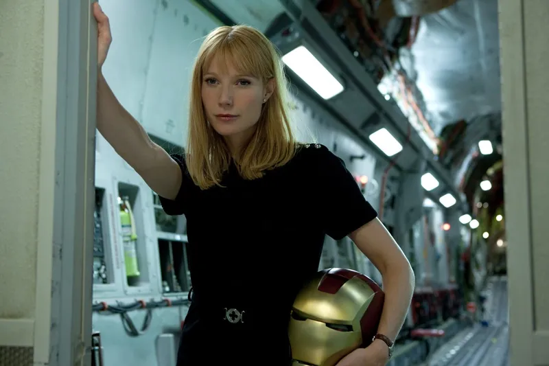 View -             Phim hay nên xem của 'vợ Iron Man' Gwyneth Paltrow    