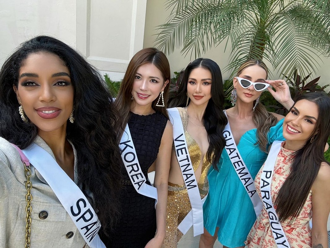 View -             Đi thi Miss Universe 2023 giữa lùm xùm, Bùi Quỳnh Hoa hiện thế nào?    