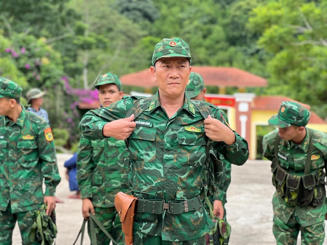 View -             Những hình ảnh đẹp của 'Đồn phó' NSƯT Hoàng Hải trong 'Cuộc chiến không giới tuyến'    