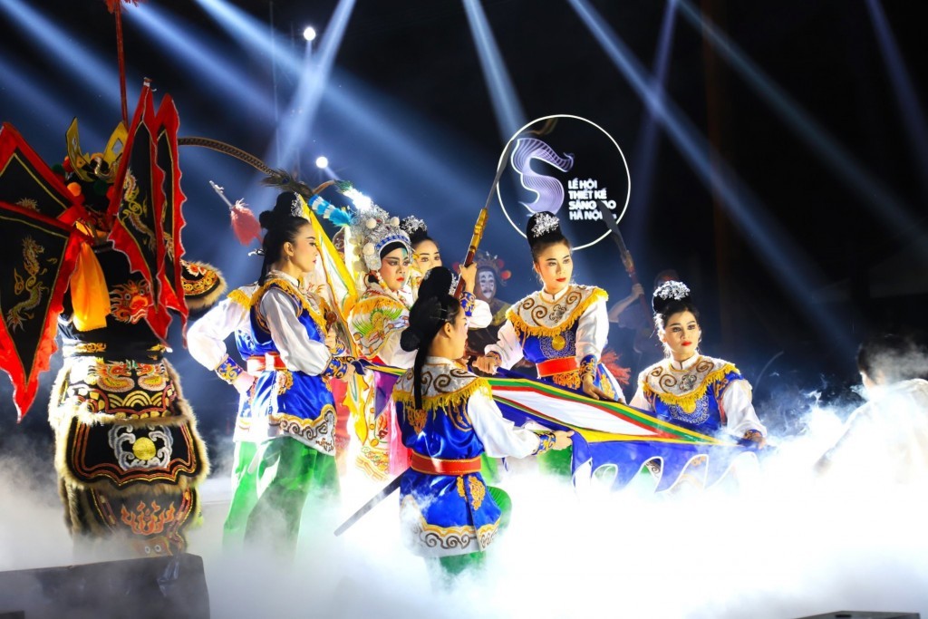 View -             Lễ hội Thiết kế sáng tạo Hà Nội năm 2023: Tôn vinh nguồn lực văn hóa sáng tạo phong phú của Thủ đô    
