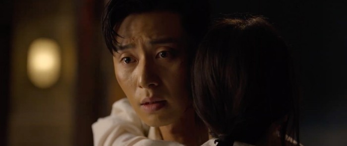 View -             'Sinh vật Gyeongseong' lật mở câu chuyện kịch tính: Park Seo Joon - Han So Hee vừa gặp đã chĩa súng vào nhau    