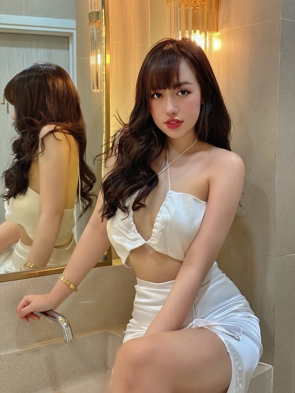View -             Cô gái Đồng Nai từng nổi tiếng 'lột xác' ngoại hình giờ ra sao?    
