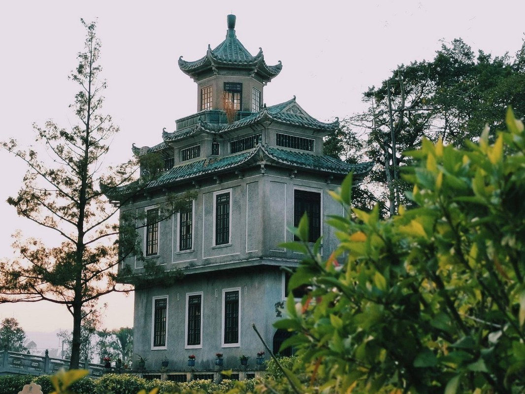 Tận mục ngôi làng cổ có kiến trúc tráng lệ nhất Trung Quốc