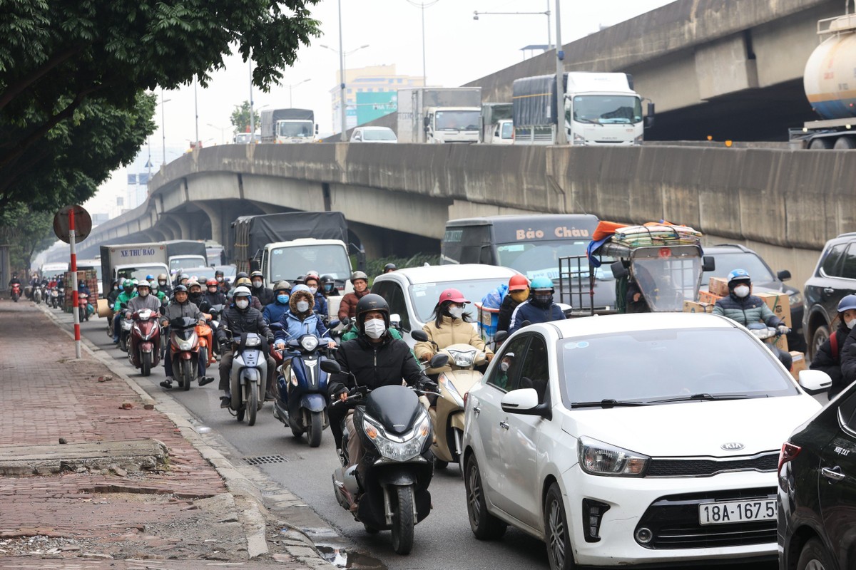 View -             Giao thông Hà Nội ùn ứ những ngày giáp Tết    