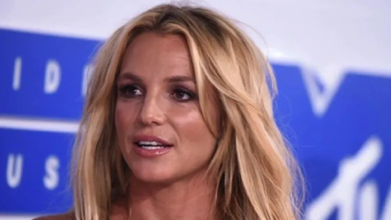 View -             Britney Spears và Justin Timberlake vẫn chưa thể hòa giải sau hơn 20 năm chia tay    