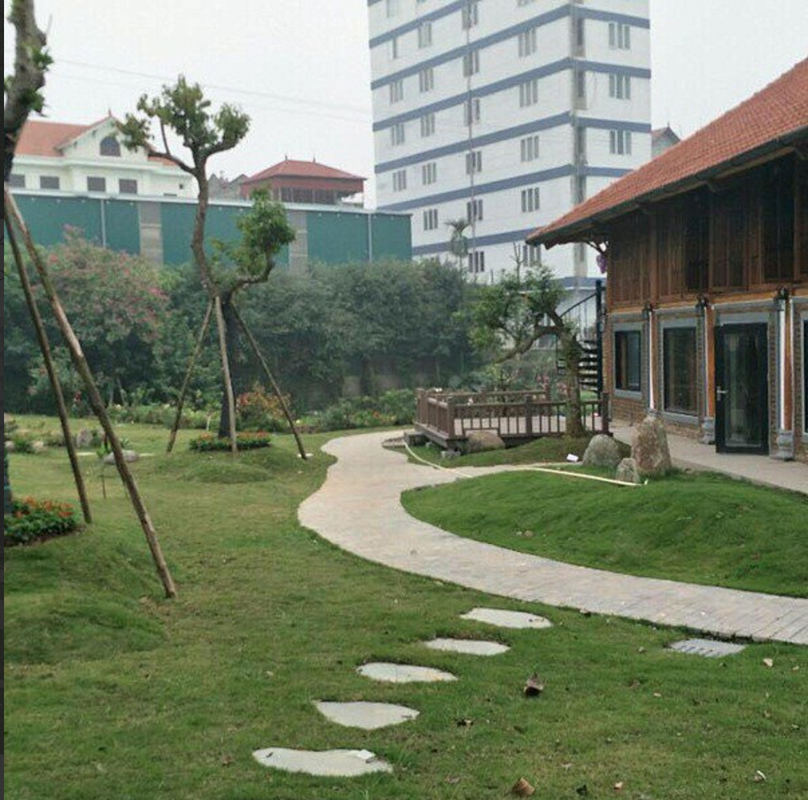View -             Cận cảnh 'biệt phủ' như resort 5 sao ở Hà Nội của Xuân Bắc    