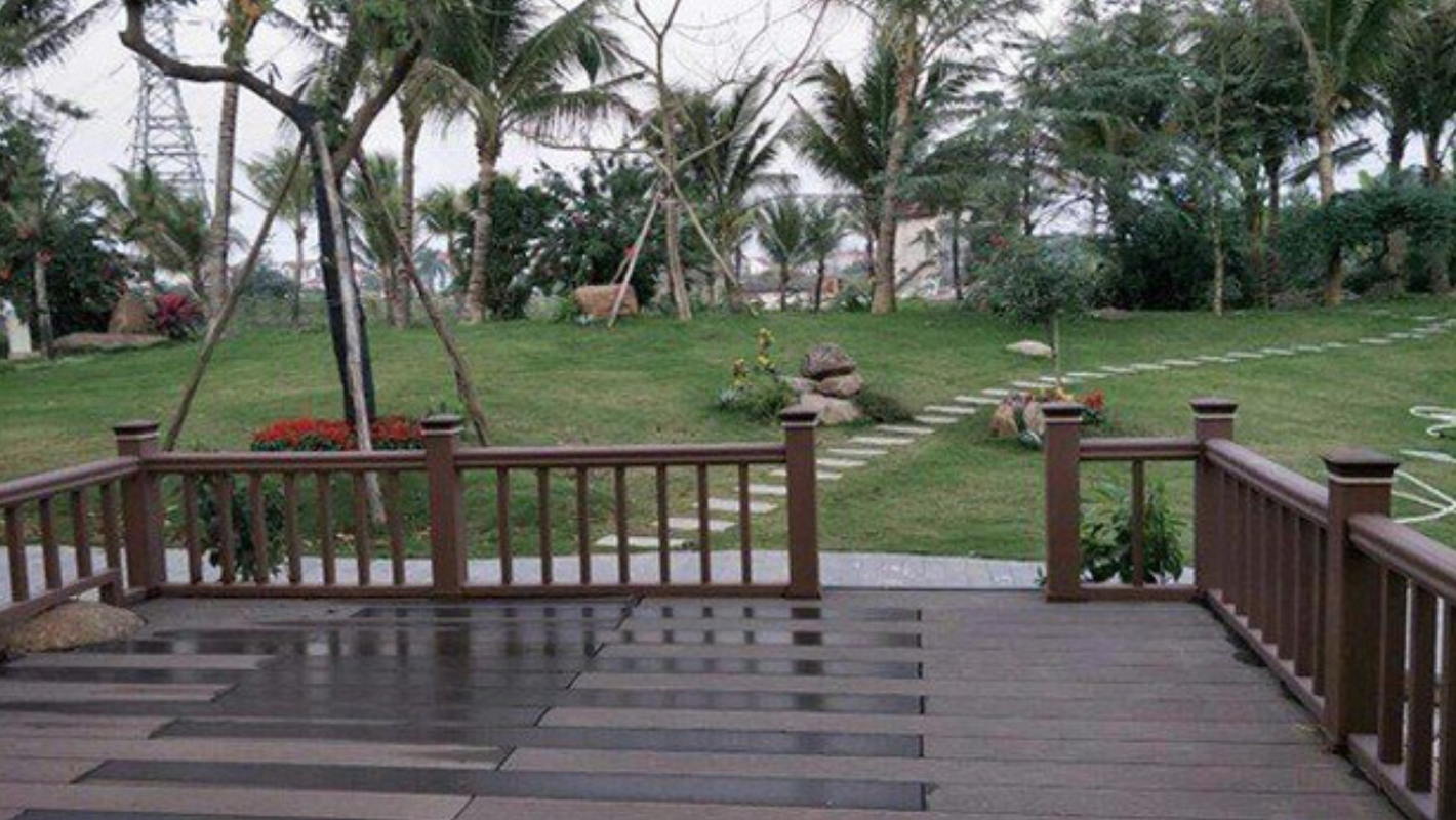View -             Cận cảnh 'biệt phủ' như resort 5 sao ở Hà Nội của Xuân Bắc    