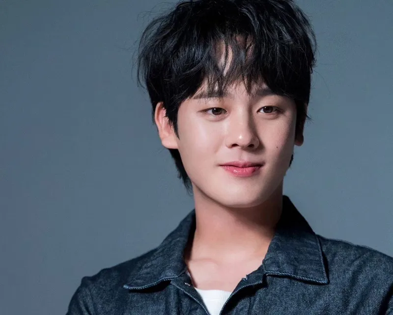 View -             Top những diễn viên Hàn được kỳ vọng nhất 2024: Go Yoon Jung, Lee Jung Ha dẫn đầu    