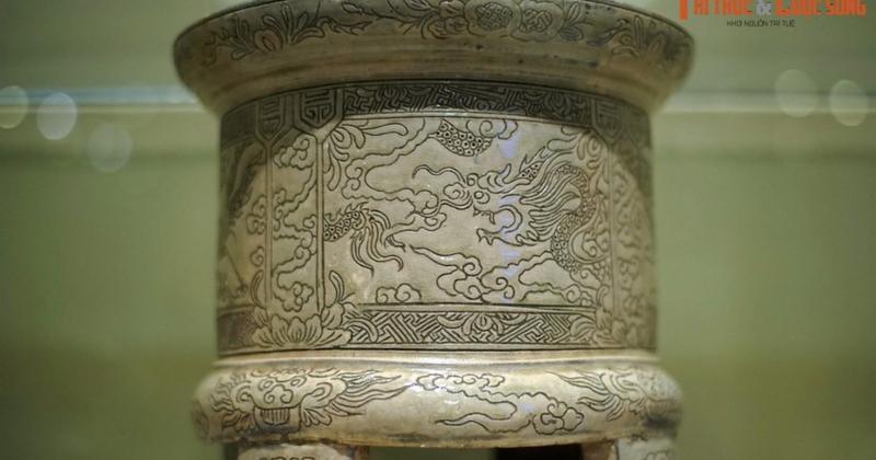             Đẹp đến từng mm hình tượng rồng trên gốm cổ Việt Nam    