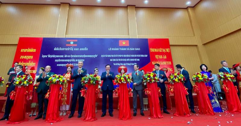             Khánh thành dự án hữu nghị Hà Nội - Vientiane trị giá 3 triệu USD    