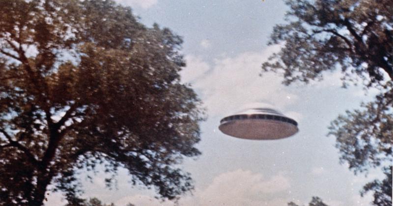 View -             Hé lộ mới nhất về UFO và người ngoài hành tinh    