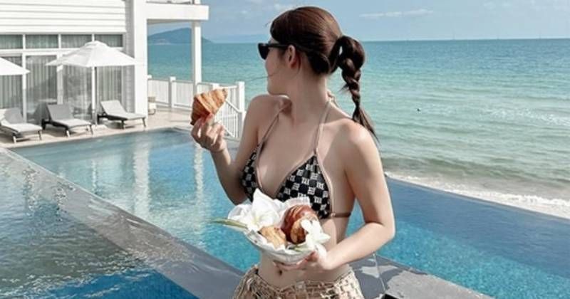 View -             Puka - 'đệ nhất vòng một trong làng hài' ngày càng gợi cảm    