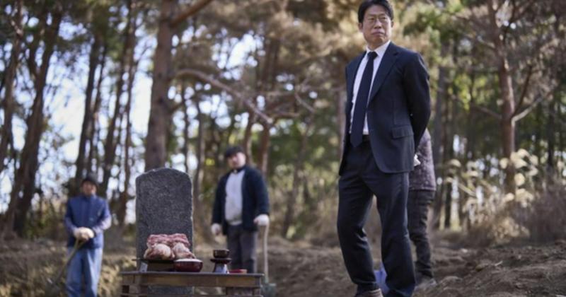 View -             Vừa khởi chiếu, 'Exhuma' lọt top phim Hàn Quốc được xem nhiều nhất mọi thời đại    