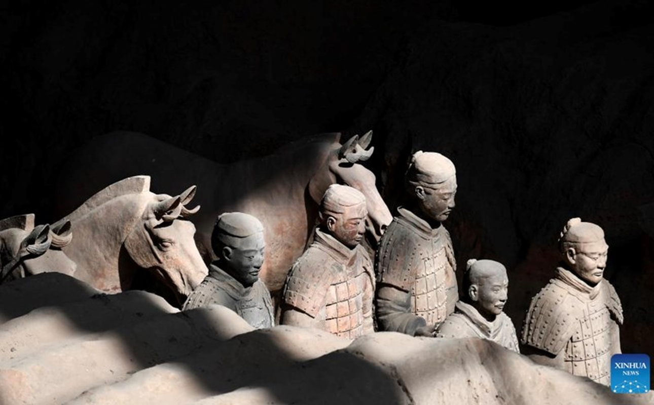 View -             Chiến binh trong lăng mộ Tần Thủy Hoàng bị vỡ, hé lộ bí mật    