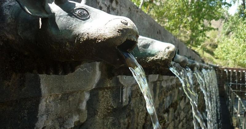 View -             Bí mật hệ thống cung cấp nước gần 1.600 tuổi ở Nepal    
