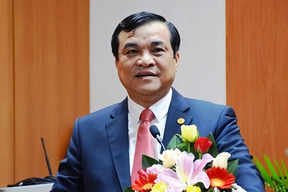 View -             Quan lộ ông Phan Việt Cường vừa thôi làm Chủ tịch HĐND Quảng Nam    