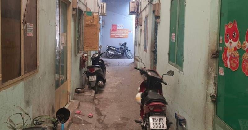             Vụ 2 bé gái mất tích ở phố đi bộ Nguyễn Huệ: Hé lộ lý do nữ nghi phạm thuê căn hộ đắt tiền    