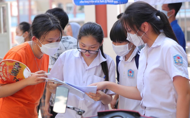 View -             Tra cứu mã trường THPT công lập theo 12 khu vực tuyển sinh ở Hà Nội    