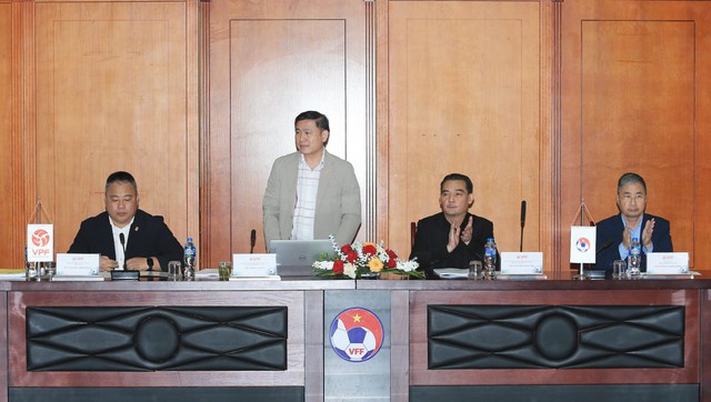 View -             V-League 2024-2025 sẽ ít bị ngắt quãng    