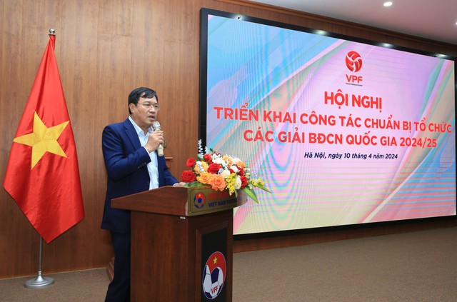             V-League 2024-2025 sẽ ít bị ngắt quãng    