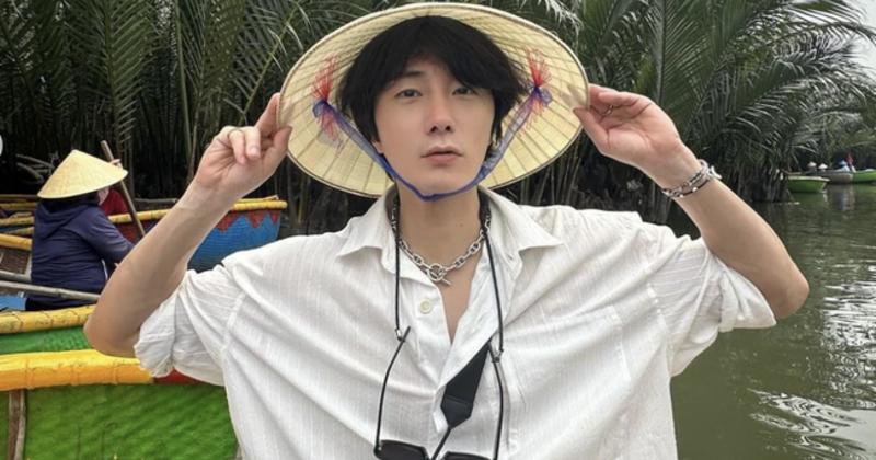             Jung Il Woo hạnh phúc khi nghỉ dưỡng tại Việt Nam    