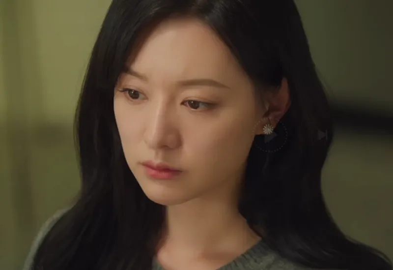 View -             Nữ Hoàng Nước Mắt tập 13: Eun Sung dính bẫy vì đòn phản công của Hyun Woo    