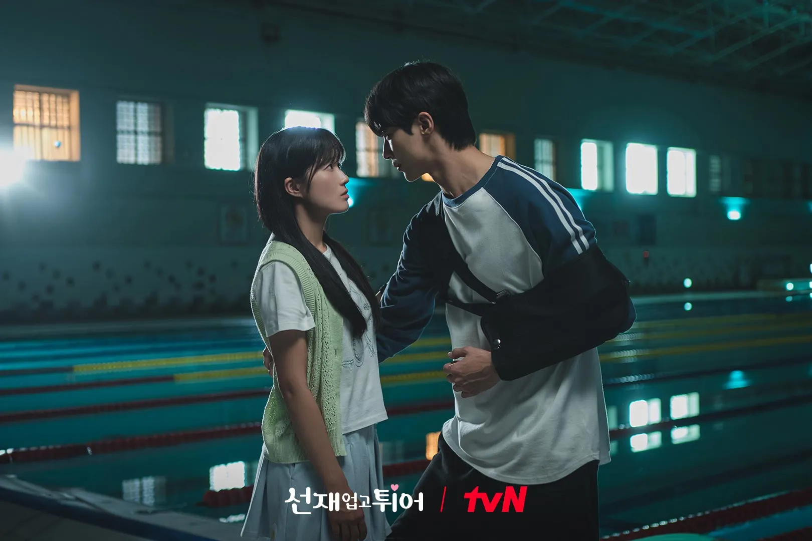 View -             Cõng Anh Mà Chạy tập 4: Eun Jae tổn thương vì bị Sol cắm sừng    