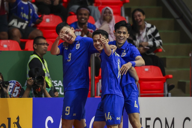             Futsal Trung Quốc thảm bại trước Thái Lan    