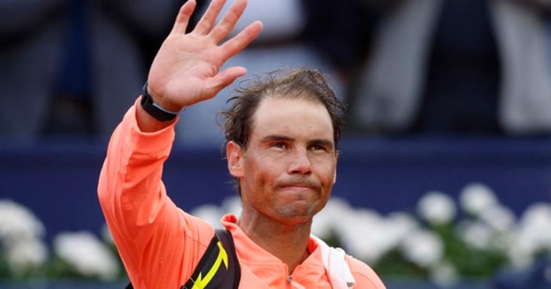 View -             De Minaur buộc Nadal dừng bước ở vòng 2 Barcelona Open    