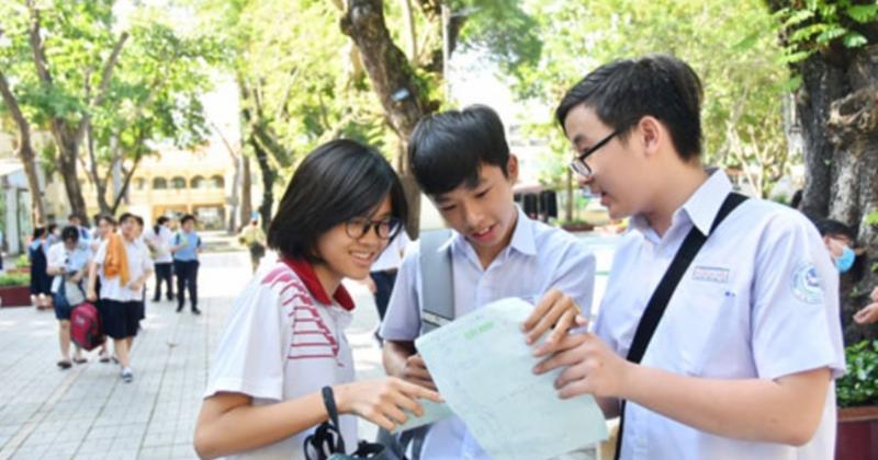             TP Hồ Chí Minh giảm gần 6.000 chỉ tiêu tuyển sinh vào lớp 10 công lập    