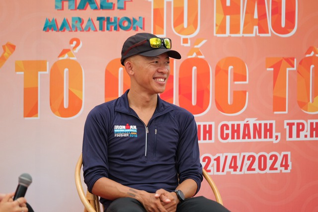 View -             Sôi nổi buổi giao lưu 'Runners hỏi, Coach trả lời' tại Giải half-marathon 'Tự hào Tổ quốc tôi'    