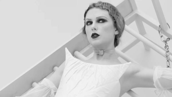 Pitchfork chê album mới của Taylor Swift: 'Ngỗ ngược và có một chút tra tấn' 