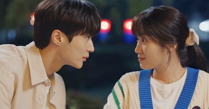 View -             'Lovely Runner' tập 5 thay đổi lịch chiếu, Byeon Woo Seok tỏ tình lần 2 với Kim Hye Yoon?    