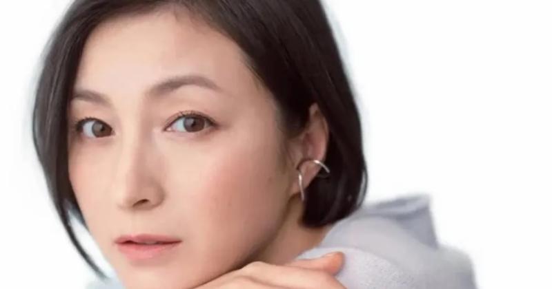             Ryoko Hirosue đứng đầu danh sách các sao nữ Nhật Bản ngoại tình khó tha thứ nhất    