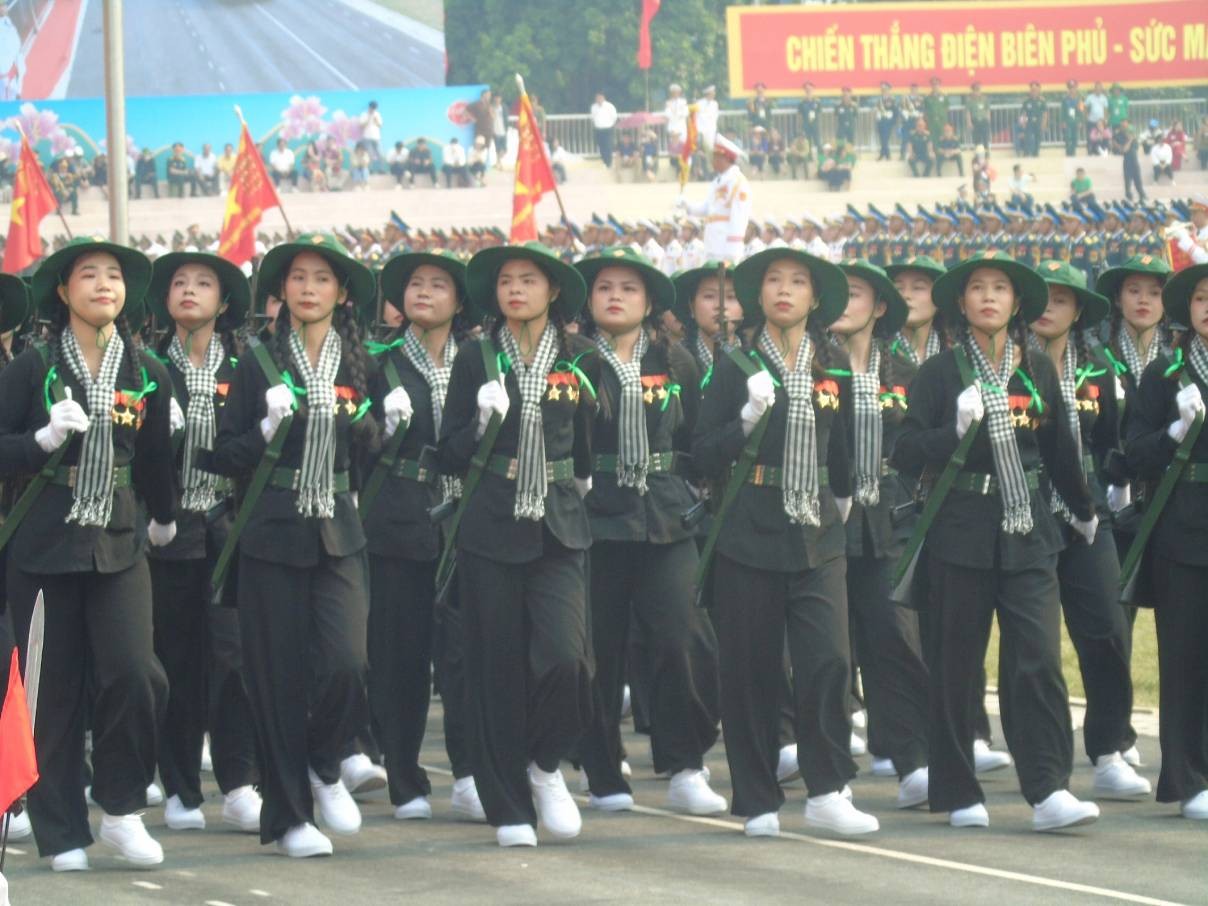 View -             Diễu binh, diễu hành kỷ niệm 70 năm Chiến thắng Điện Biên Phủ    
