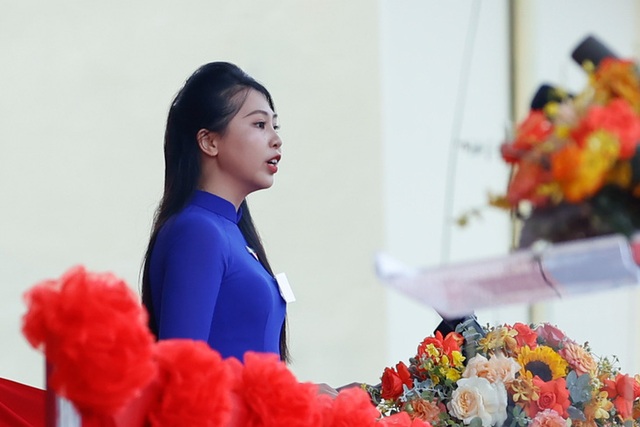             Cô gái phát biểu tại lễ kỷ niệm 70 năm chiến thắng Điện Biên Phủ là ai?    