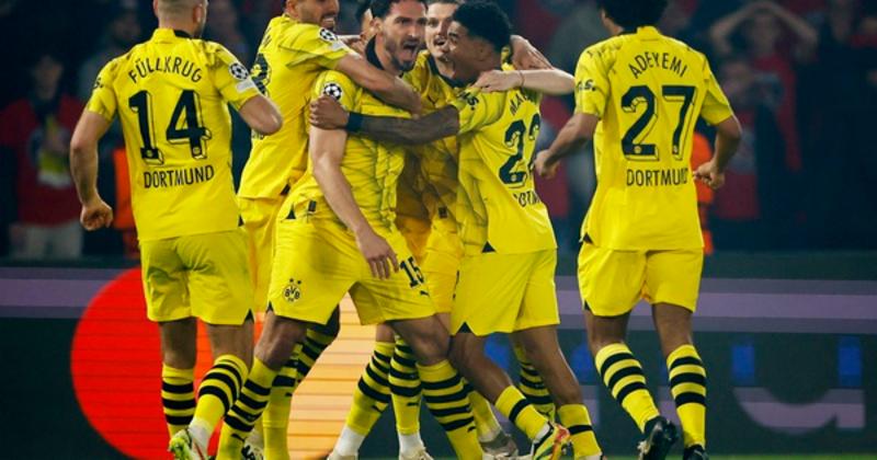             Loại 'đại gia' PSG, Dortmund vào chung kết Champions League    
