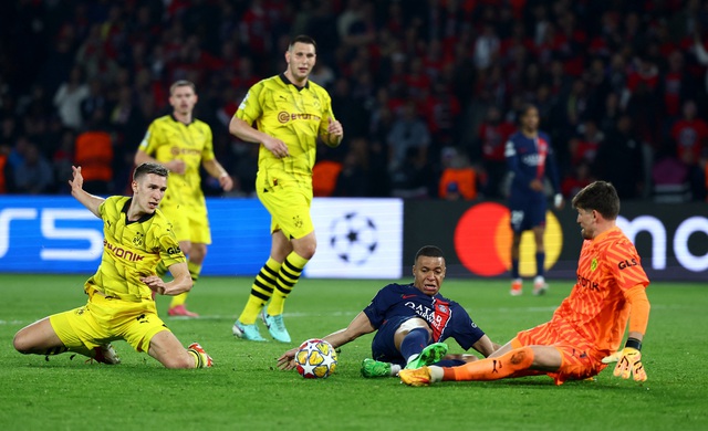 View -             Loại 'đại gia' PSG, Dortmund vào chung kết Champions League    