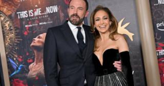 
Hôn nhân của Ben Affleck và Jennifer Lopez đang gặp khủng hoảng? 