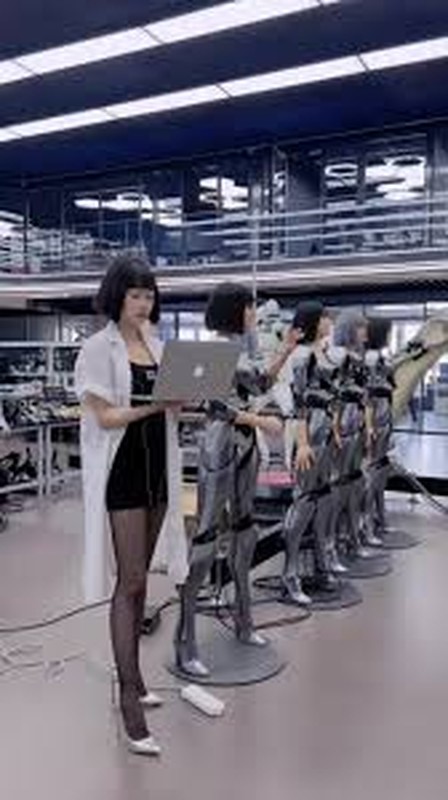 View -             Bên trong nhà máy Trung Quốc sản xuất robot giống người thật    