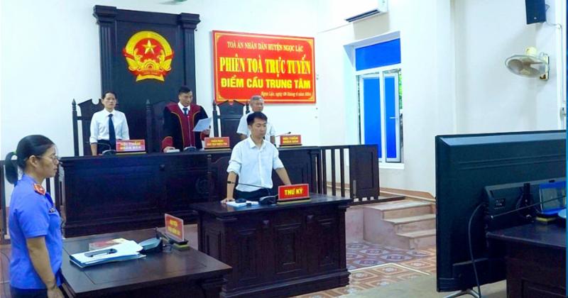 View -             TAND huyện Ngọc Lặc xét xử trực tuyến 5 vụ án ma túy    