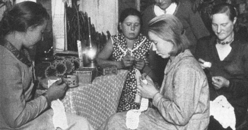             Phụ nữ Liên Xô qua góc ảnh cực hiếm những năm 1930    